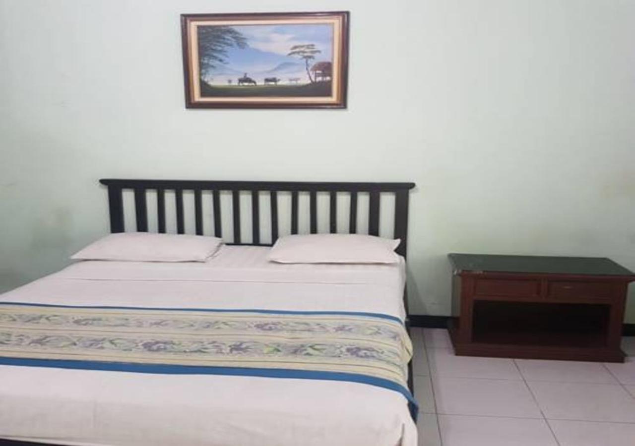 Hotel Mulia Lawean Buitenkant foto