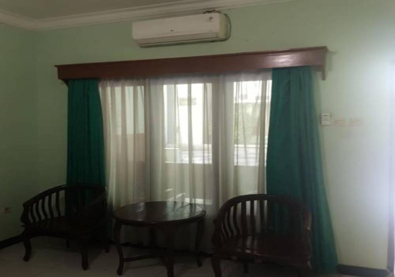 Hotel Mulia Lawean Buitenkant foto